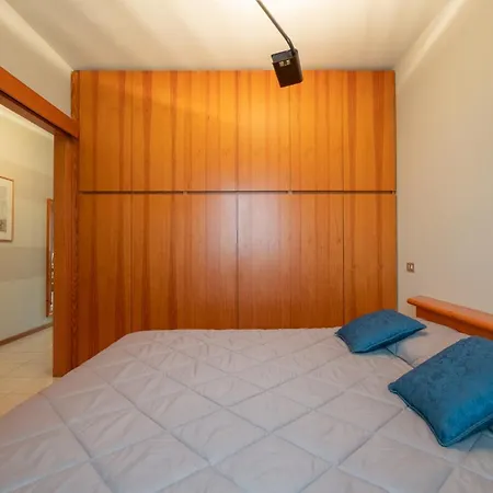 Interno 18